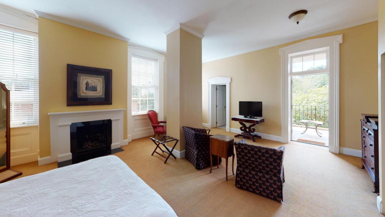 The Presidents' Quarters Inn Savannah Extérieur photo